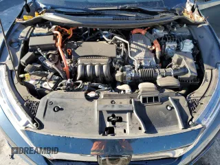 2018 Honda Clarity Touring with VIN JHMZC5F34JC002989, listed as a Copart auction lot 70275972 with 61,153 mi miles. Bid and sale history available at carsss.com. Image 12.
