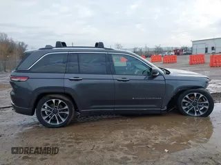 2022 Jeep Grand Cherokee Overland with VIN 1C4RJHDG1N8605700, listed as a IAAI auction lot 41475738 with 46,302 mi miles and . Bid and sale history available at DreamBid. Image 13.