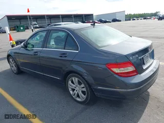 2008 Mercedes-Benz C-Class 3.0L Sport with VIN WDDGF54X48F052635, listed as a IAAI auction lot 42098349 with 256,289 mi miles. Bid and sale history available at carsss.com. Image 3.