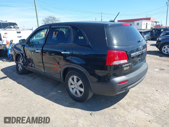 2013 Kia Sorento LX with VIN 5XYKTCA64DG386183, listed as a IAAI auction lot 41849794 with 169,394 mi miles. Bid and sale history available at carsss.com. Image 3.