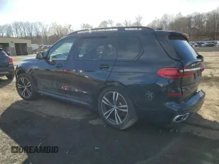 2022 BMW X7 xDrive40i with VIN 5UXCW2C02N9M84404, listed as a Copart auction lot 45557825 with 0 mi miles and Salvage Title. Bid and sale history available at carsss.com. Image 2.
