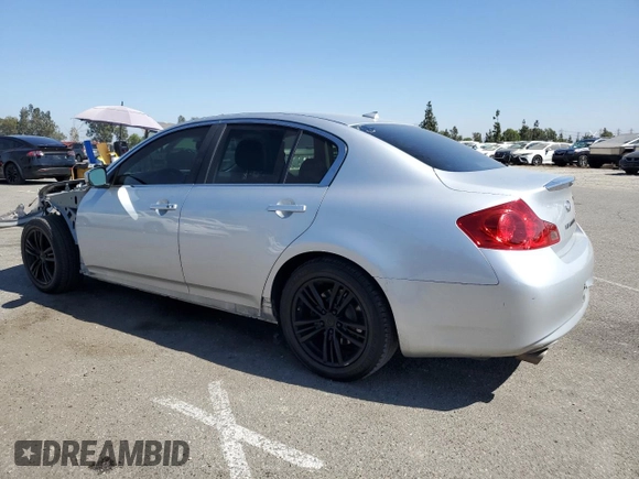 2015 Infiniti Q40 with VIN JN1CV6AP2FM502736, listed as a Copart auction lot 73340514 with 105,915 mi miles and Salvage Title. Bid and sale history available at carsss.com. Image 2.