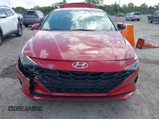 2023 Hyundai Elantra SEL z VIN KMHLM4AG9PU472118, wystawiony jako IAAI lot #42097348 z przebiegiem 56 524 mil mil oraz . Historia ofert i sprzedaży dostępna na DreamBid. Obrazek 12.