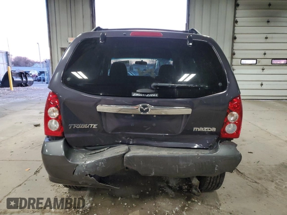 2005 Mazda Tribute i with VIN 4F2YZ92Z55KM31146, listed as a Copart auction lot 42934565 with 81,657 mi miles and Non Repairable. Bid and sale history available at carsss.com. Image 6.