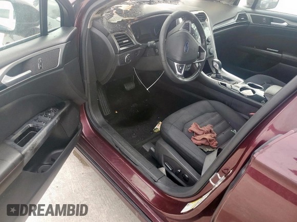 2013 Ford Fusion SE with VIN 3FA6P0HR8DR110704, listed as a Copart auction lot 48331205 with Not provided miles and Clean title. Bid and sale history available at DreamBid. Image 8.