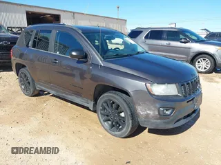 2014 Jeep Compass Sport with VIN 1C4NJCBA4ED880940, listed as a IAAI auction lot 41712357 with 156,171 mi miles. Bid and sale history available at carsss.com. Image 1.