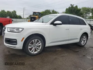 2018 Audi Q7 Premium z VIN WA1AAAF74JD050738, wystawiony jako Copart lot #56587355 z przebiegiem 99 051 mil mil oraz Czysty tytuł • Clean title. Historia ofert i sprzedaży dostępna na DreamBid. Obrazek 1.
