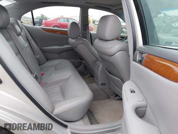 2005 Lexus ES 350 with VIN JTHBA30G155136618, listed as a IAAI auction lot 42268707 with 173,304 mi miles and . Bid and sale history available at DreamBid. Image 8.