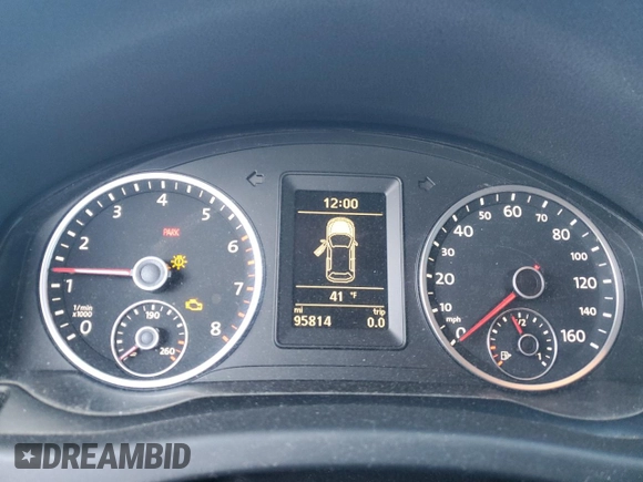 2013 Volkswagen Tiguan with VIN WVGCV3AXXDW611177, listed as a Copart auction lot 82296484 with 95,814 mi miles and Clean Title. Bid and sale history available at DreamBid. Image 9.