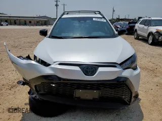 2025 Toyota Corolla Cross Hybrid S с VIN 7MUFBABG3SV077116, выставлен на аукционе Copart как лот 57056335 с пробегом 139 миль миль и Списание • Salvage title. История ставок и продаж доступна на DreamBid. Изображение 5.