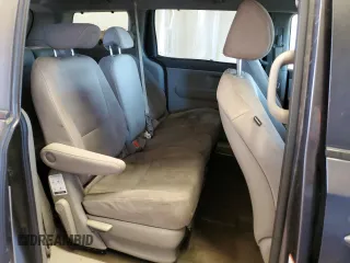 2015 Kia Sedona LX with VIN KNDMB5C15F6067101, listed as a Copart auction lot 53051634 with 151,334 mi miles and Salvage Title. Bid and sale history available at carsss.com. Image 11.