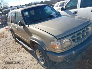2000 Ford Explorer XLT with VIN 1FMZU73E3YZB68276, listed as a IAAI auction lot 41655624 with 145,228 mi miles and . Bid and sale history available at DreamBid. Image 1.