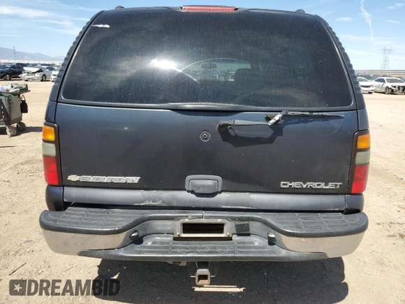 2004 Chevrolet Suburban LS z VIN 1GNEC16T34J317301, wystawiony jako Copart lot #57801655 z przebiegiem 269 929 mil mil oraz Czysty tytuł • Clean title. Historia ofert i sprzedaży dostępna na DreamBid. Obrazek 6.