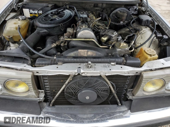 1983 Mercedes-Benz 300 D с VIN WDBAB33A6DB021786, выставлен на аукционе Copart как лот 48110185 с пробегом 152 934 миль миль и На запчасти • Non repairable. История ставок и продаж доступна на DreamBid. Изображение 11.