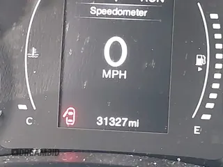 2020 Jeep Renegade Sport z VIN ZACNJBAB1LPL99916, wystawiony jako IAAI lot #42392529 z przebiegiem 31 327 mil mil oraz . Historia ofert i sprzedaży dostępna na DreamBid. Obrazek 15.
