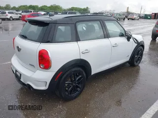 2013 MINI Countryman S ALL4 with VIN WMWZC5C5XDWP31652, listed as a IAAI auction lot 42127716 with 82,601 mi miles and . Bid and sale history available at DreamBid. Image 4.