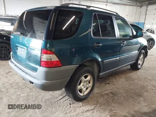 1998 Mercedes-Benz M 320/430/500 with VIN 4JGAB54EXWA007828, listed as a IAAI auction lot 42490411 with 215,980 mi miles and . Bid and sale history available at DreamBid. Image 4.