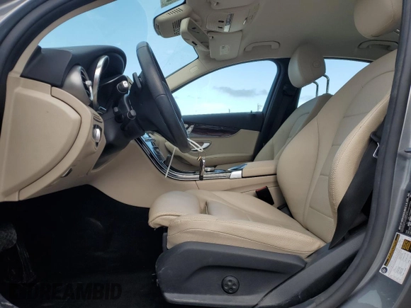 2017 Mercedes-Benz C C 300 with VIN 55SWF4JB9HU210401, listed as a Copart auction lot 54155075 with 29,550 mi miles and Salvage Title. Bid and sale history available at carsss.com. Image 8.