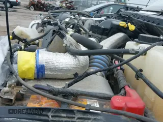 2017 Ford F-250 Lariat z VIN 1FT7W2BT3HEF37475, wystawiony jako IAAI lot #43096083 z przebiegiem 130 111 mil mil oraz . Historia ofert i sprzedaży dostępna na DreamBid. Obrazek 20.