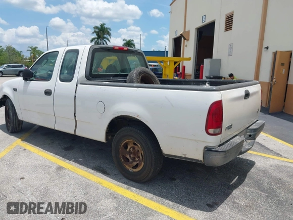 2003 Ford F-150 XL с VIN 1FTRX17253NA21787, выставлен на аукционе IAAI как лот 41963087 с пробегом 317 059 миль миль и . История ставок и продаж доступна на DreamBid. Изображение 3.