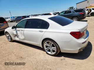 2013 BMW 7 Series 750Li с VIN WBAYE8C59DD134172, выставлен на аукционе Copart как лот 63624785 с пробегом 73 185 миль миль и Списание • Salvage title. История ставок и продаж доступна на DreamBid. Изображение 2.