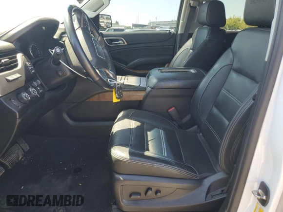 2020 GMC Yukon Denali with VIN 1GKS2CKJ0LR109590, listed as a Copart auction lot 68700384 with 55,310 mi miles and Salvage Title. Bid and sale history available at carsss.com. Image 7.