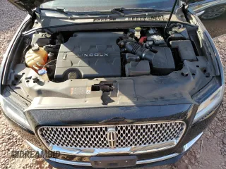 2019 Lincoln Continental Livery with VIN 1LN6L9HK0K5613345, listed as a Copart auction lot 43526725 with 143,460 mi miles and Clean Title. Bid and sale history available at carsss.com. Image 11.
