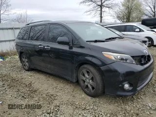 2017 Toyota Sienna SE with VIN 5TDXZ3DC9HS824064, listed as a Copart auction lot 51328695 with Not Provided miles and Salvage Title. Bid and sale history available at DreamBid. Image 4.
