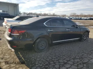 2017 Lexus LS 460 with VIN JTHCL5EF7H5029023, listed as a Copart auction lot 42914205 with 81,337 mi miles and Clean title. Bid and sale history available at DreamBid. Image 3.