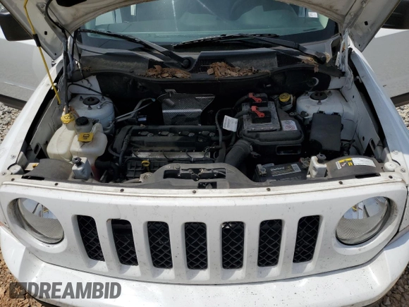 2016 Jeep Patriot Sport z VIN 1C4NJPBA0GD621808, wystawiony jako Copart lot #56292375 z przebiegiem 134 310 mil mil oraz Szkoda całkowita • Salvage title. Historia ofert i sprzedaży dostępna na DreamBid. Obrazek 12.