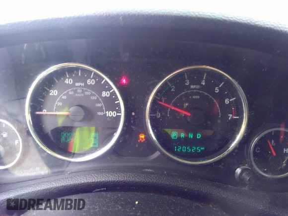 2016 Jeep Wrangler Unlimited Sport z VIN 1C4BJWDGXGL206502, wystawiony jako IAAI lot #42583701 z przebiegiem 120 525 mil mil oraz . Historia ofert i sprzedaży dostępna na DreamBid. Obrazek 7.