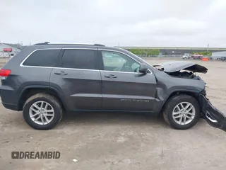 2017 Jeep Grand Cherokee Altitude с VIN 1C4RJFAGXHC784510, выставлен на аукционе IAAI как лот 42214147 с пробегом 76 086 миль миль и . История ставок и продаж доступна на DreamBid. Изображение 13.