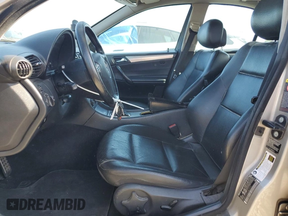 2006 Mercedes-Benz C 230 Sport with VIN WDBRF52H26A869299, listed as a Copart auction lot 63820245 with 264,629 mi miles and Salvage title. Bid and sale history available at DreamBid. Image 7.