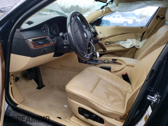 2007 BMW 5 Series 530xi with VIN WBANF73537CY16551, listed as a Copart auction lot 42443745 with 129,104 mi miles and Salvage Title. Bid and sale history available at carsss.com. Image 7.