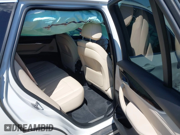 2018 BMW X5 xDrive35i with VIN 5UXKR0C56JL070512, listed as a IAAI auction lot 41892471 with 1 mi miles. Bid and sale history available at carsss.com. Image 8.