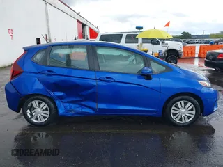 2017 Honda Fit LX with VIN 3HGGK5H58HM707699, listed as a IAAI auction lot 41903192 with 35,364 mi miles. Bid and sale history available at carsss.com. Image 13.