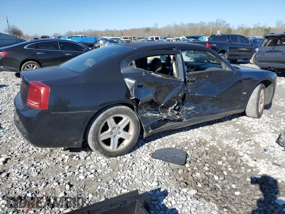 2008 Dodge Charger with VIN 2B3KA43G78H319376, listed as a Copart auction lot 88803375 with 175,000 mi miles and Salvage Title. Bid and sale history available at DreamBid. Image 3.