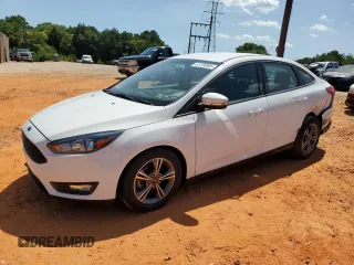 2018 Ford Focus SE с VIN 1FADP3FE9JL264664, выставлен на аукционе Copart как лот 61726905 с пробегом 28 471 миль миль и Списание • Salvage title. История ставок и продаж доступна на DreamBid. Изображение 1.