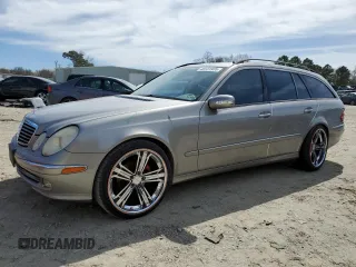 2005 Mercedes-Benz E 320 with VIN WDBUH65J15A653807, listed as a Copart auction lot 49731935 with 206,809 mi miles and Salvage Title. Bid and sale history available at DreamBid. Image 1.