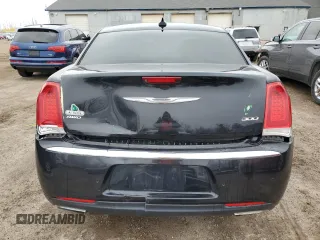 2015 Chrysler 300 Limited with VIN 2C3CCARG3FH736658, listed as a Copart auction lot 51308485 with 210,482 mi miles and Clean Title. Bid and sale history available at carsss.com. Image 6.