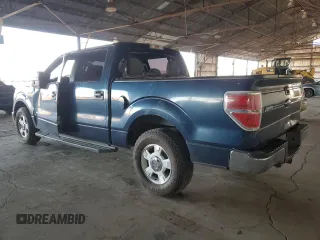 2014 Ford F-150 XL with VIN 1FTFW1CT7EKG10736, listed as a Copart auction lot 84234444 with 260,732 mi miles and Salvage Title. Bid and sale history available at carsss.com. Image 2.