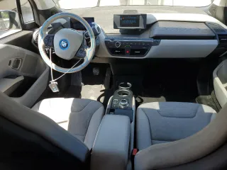 2017 BMW i3 with VIN WBY1Z8C51HV551289, listed as a Copart auction lot 65280455 with 48,435 mi miles and Salvage title. Bid and sale history available at DreamBid. Image 8.