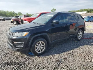 2018 Jeep Compass Sport with VIN 3C4NJCAB5JT335280, listed as a Copart auction lot 54524935 with 104,436 mi miles and Salvage title. Bid and sale history available at DreamBid. Image 1.