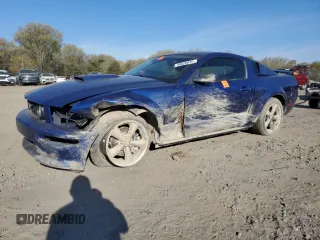2008 Ford Mustang GT Deluxe with VIN 1ZVHT82H885175507, listed as a Copart auction lot 50826835 with 134,605 mi miles and Salvage Title. Bid and sale history available at carsss.com. Image 1.