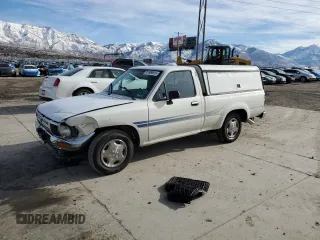 1995 Toyota Pickup DLX z VIN 4TARN81P6SZ328570, wystawiony jako Copart lot #87809815 z przebiegiem 98 092 mil mil oraz Szkoda całkowita • Salvage title. Historia ofert i sprzedaży dostępna na DreamBid. Obrazek 1.