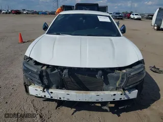 2018 Dodge Charger SXT with VIN 2C3CDXBG3JH284469, listed as a IAAI auction lot 40438653 with 94,215 mi miles. Bid and sale history available at carsss.com. Image 6.