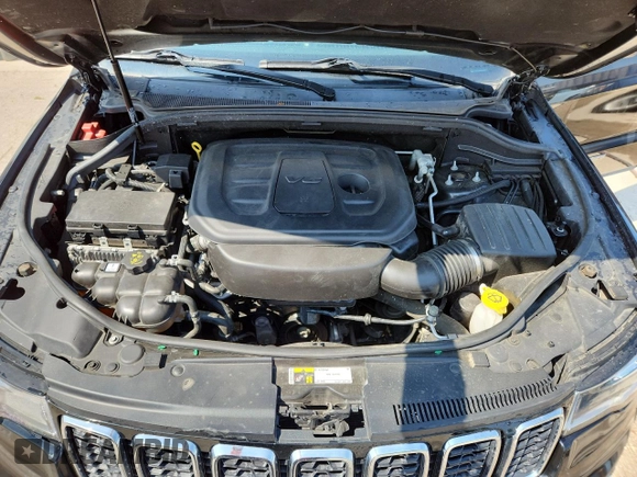 2019 Jeep Grand Cherokee Laredo E с VIN 1C4RJFAG7KC771866, выставлен на аукционе Copart как лот 63876305 с пробегом 119 797 миль миль и Списание • Salvage title. История ставок и продаж доступна на DreamBid. Изображение 12.