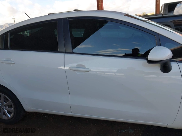 2016 Kia Rio LX with VIN KNADM4A38G6564814, listed as a IAAI auction lot 41789215 with 122,872 mi miles. Bid and sale history available at carsss.com. Image 14.