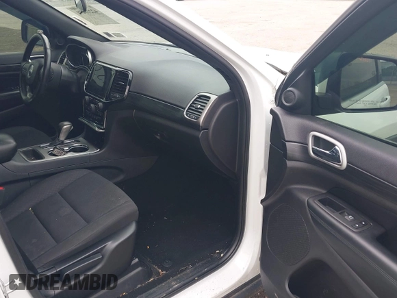 2020 Jeep Grand Cherokee Altitude z VIN 1C4RJFAGXLC125416, wystawiony jako IAAI lot #42216471 z przebiegiem 66 326 mil mil oraz . Historia ofert i sprzedaży dostępna na DreamBid. Obrazek 5.