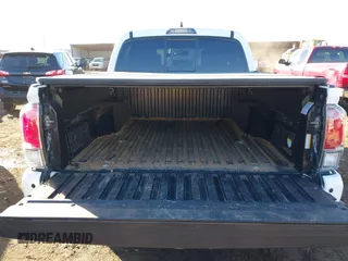 2016 Toyota Tacoma Limited with VIN 5TFEZ5CN4GX009513, listed as a IAAI auction lot 41363058 with 108,382 mi miles and . Bid and sale history available at DreamBid. Image 16.